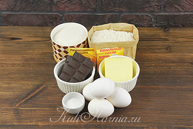Ингредиенты для шоколадного бисквита